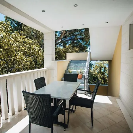 Mateo Apartman Brela