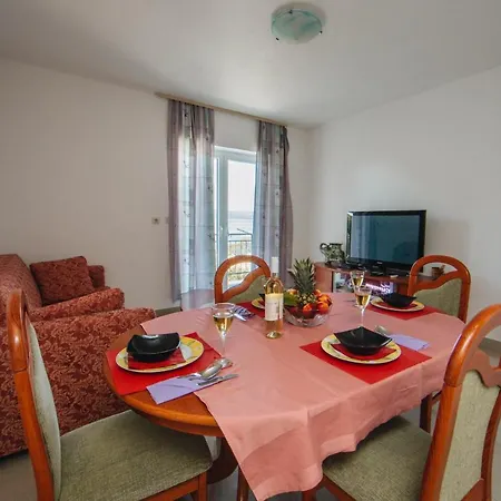 Apartment Mateo *