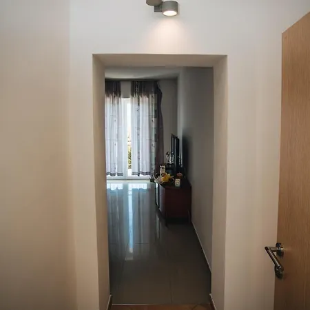 Mateo Apartment